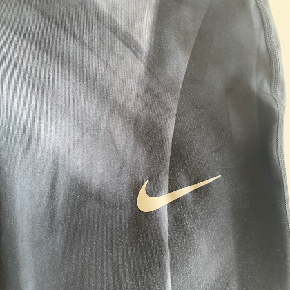 Nike Dri-FIT Training Leggings | Black Gray Abstract | Size S | EUC - Picture 4 of 7